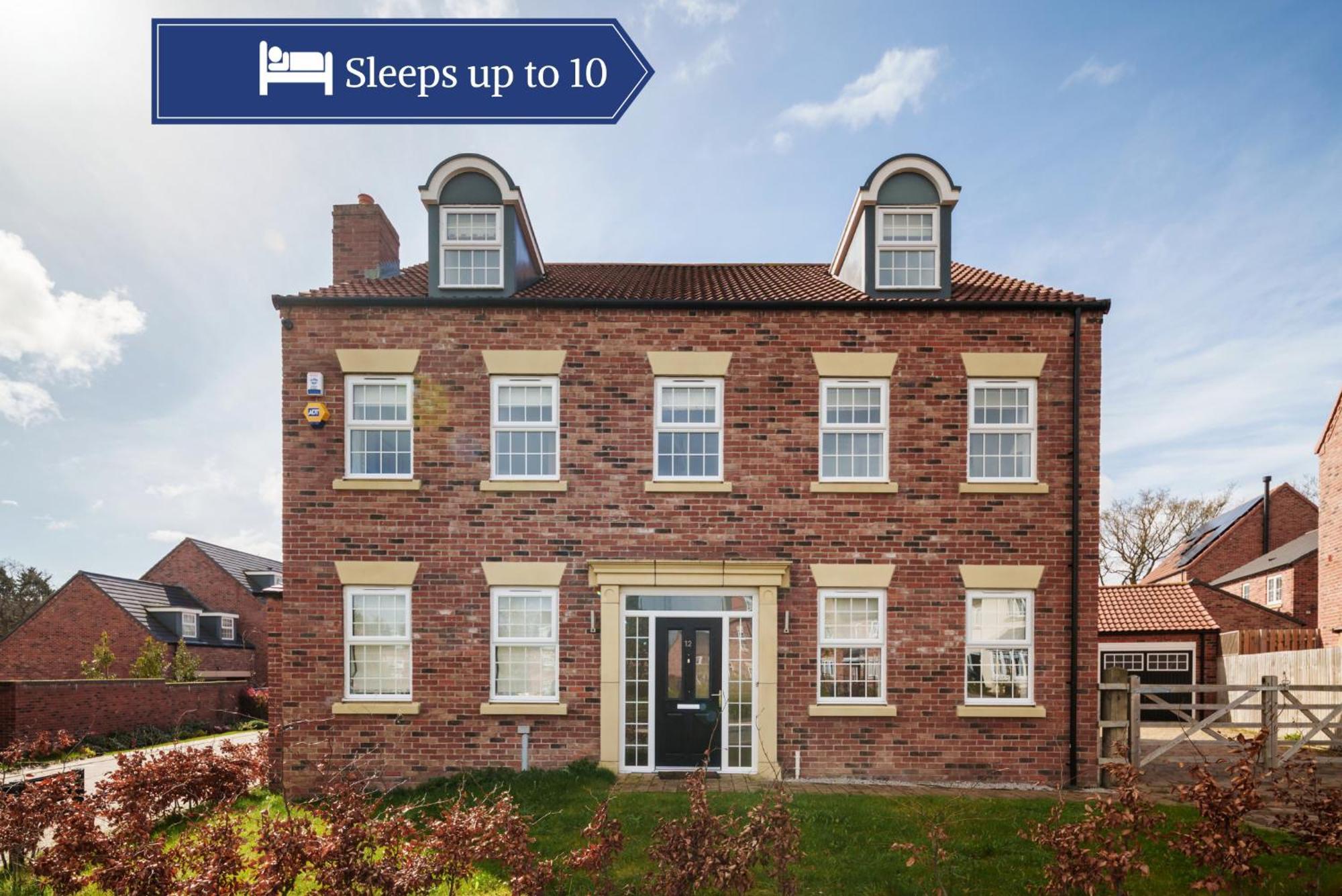 Beautiful Big Family Home - Sleeps 10, Park 3 Cars Meanwood Exterior foto